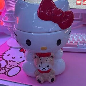 hello kitty bear jar